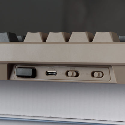 WOMIER QK87 TKL QMK/VIA SUPPORT WIRELESS KEYBOARD WITH MULTIMEDIA DISPLAY